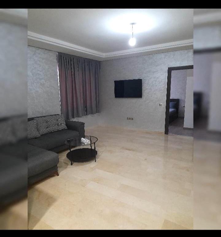 Urbain Place Masira *